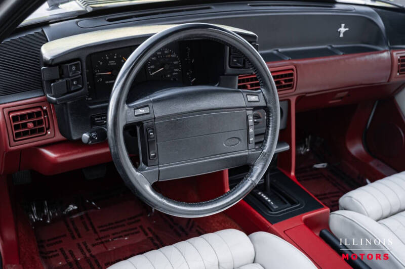 1990 Ford Mustang GT