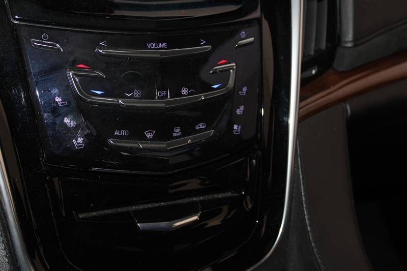 2018 Cadillac Escalade ESV Luxury