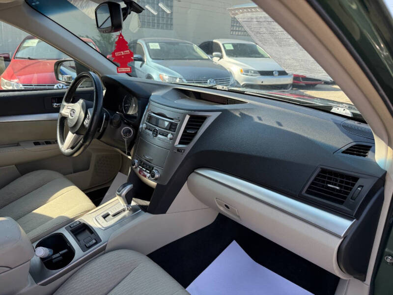 2011 Subaru Outback 2.5i Premium