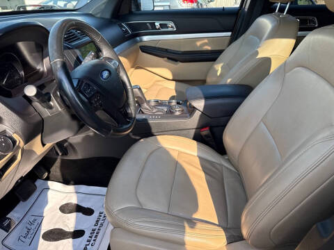 2017 Ford Explorer XLT