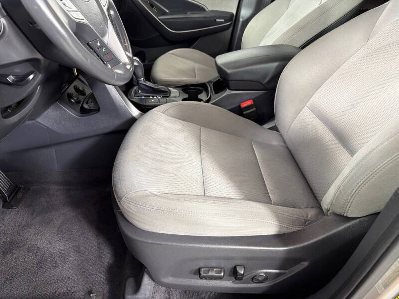 2014 Hyundai Santa Fe Sport 2.4L