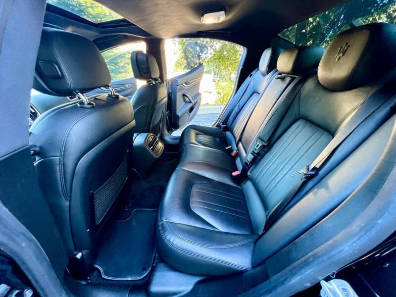 2018 Maserati Ghibli