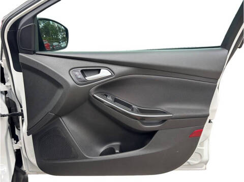 2016 Ford Focus Titanium