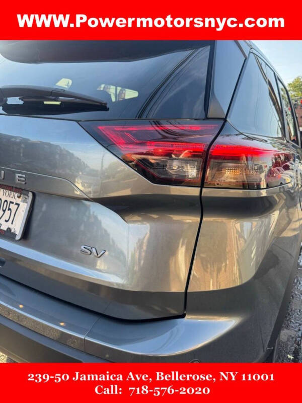 2024 Nissan Rogue SV