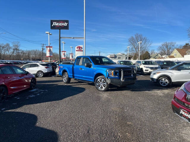 2019 Ford F-150 XL's photo