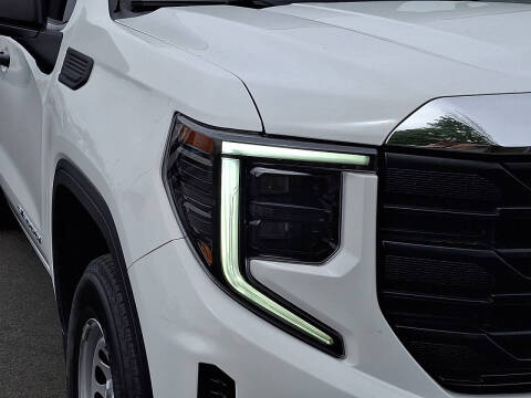 2024 GMC Sierra 1500 Pro