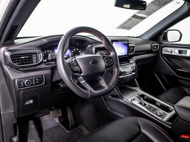 2024 Ford Explorer ST-Line