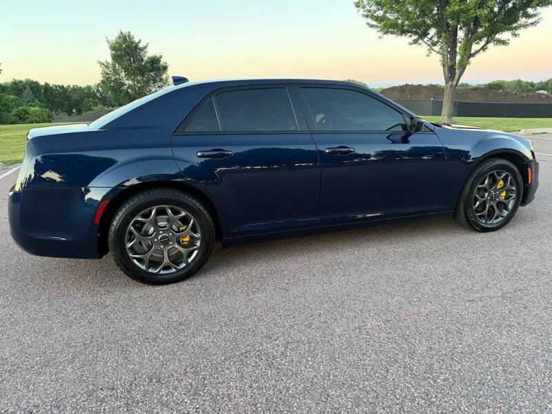 2016 Chrysler 300 S
