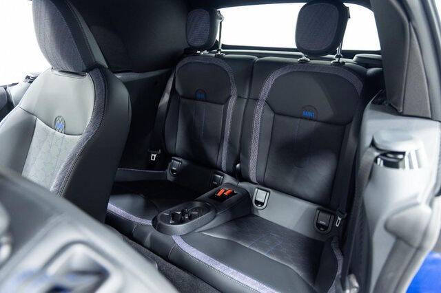 2026 MINI Convertible Cooper S Signature Trim