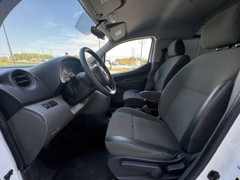 2015 Nissan NV200
