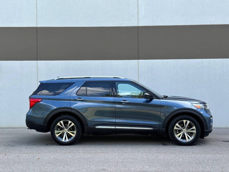 2020 Ford Explorer Platinum