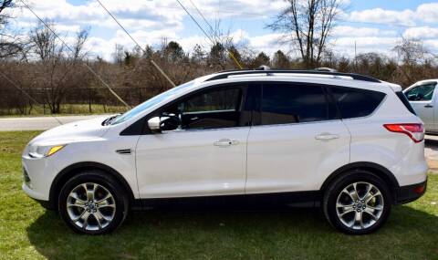 2013 Ford Escape for sale at PINNACLE ROAD AUTOMOTIVE LLC in Moraine OH