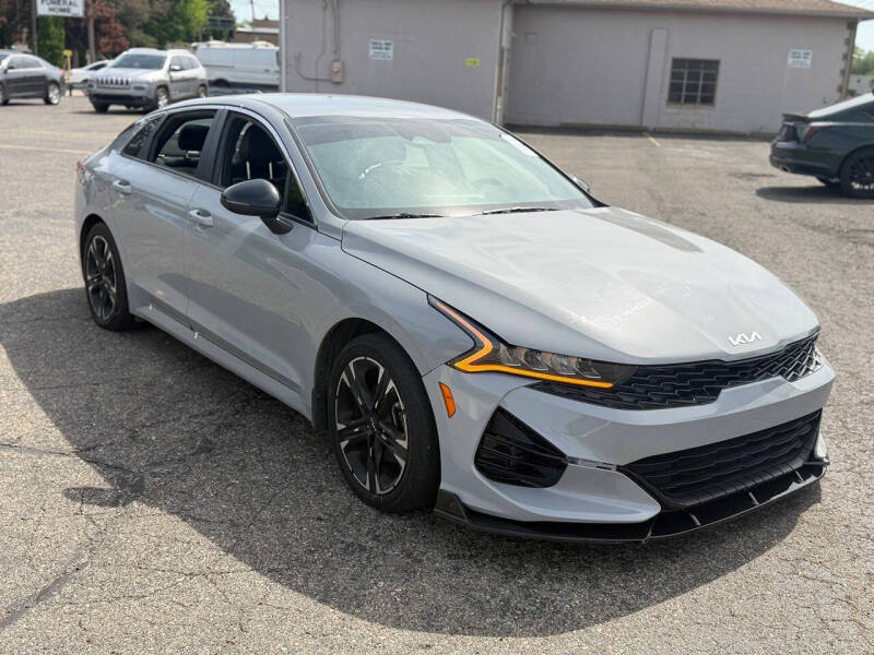 2022 Kia K5 GT-Line