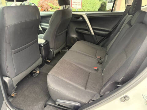 2016 Toyota RAV4 XLE