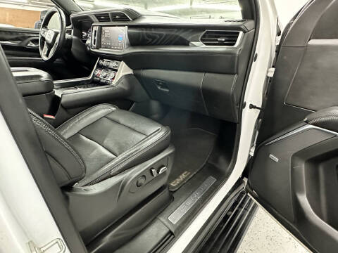 2023 GMC Yukon Denali