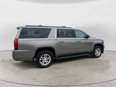 2018 Chevrolet Suburban LS