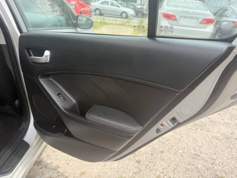2017 Kia Forte LX