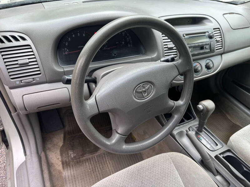 2003 Toyota Camry LE