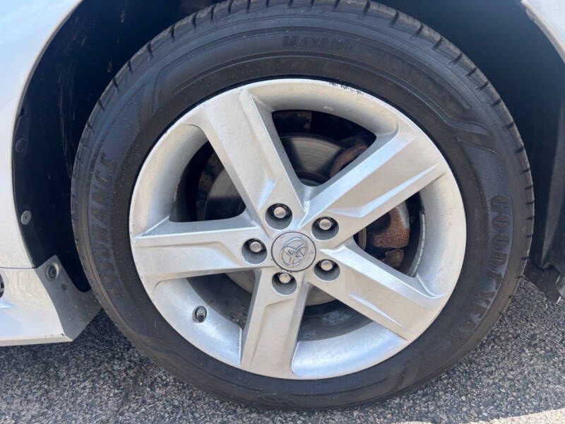 2012 Toyota Camry LE
