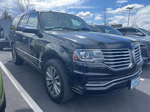 2016 Lincoln Navigator Select