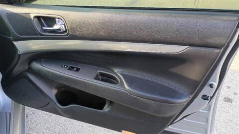 2015 Infiniti Q40