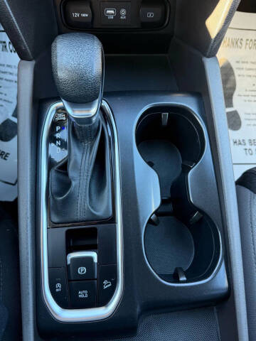 2020 Hyundai Santa Fe SE