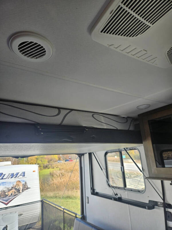 2022 Forest River Toy Hauler Vengeance Rogue 25V