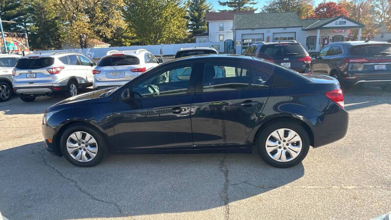 2014 Chevrolet Cruze LS Auto