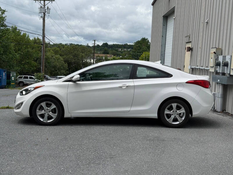 2013 Hyundai Elantra Coupe GS