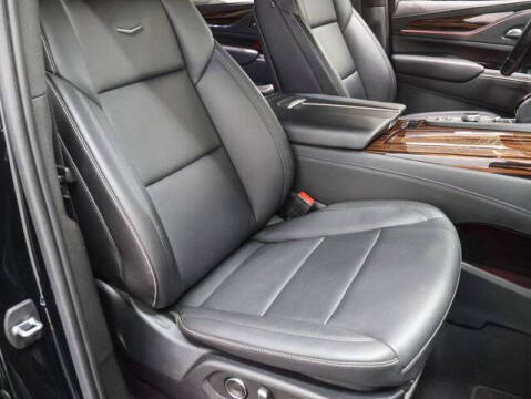 2021 Cadillac Escalade Luxury