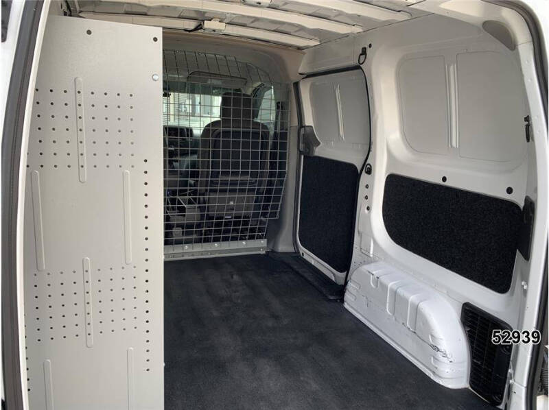 2020 Nissan NV200