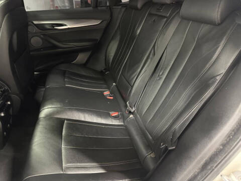 2018 BMW X6 sDrive35i