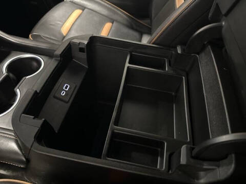 2022 GMC Yukon XL AT4