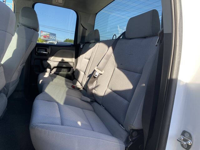 2019 Chevrolet Silverado 1500 LD Custom