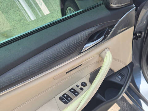 2022 BMW 5 Series 530i