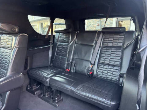 2021 Cadillac Escalade ESV Sport Platinum