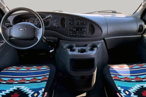2005 Ford E-Series