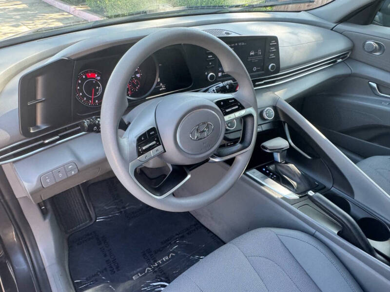 2021 Hyundai Elantra