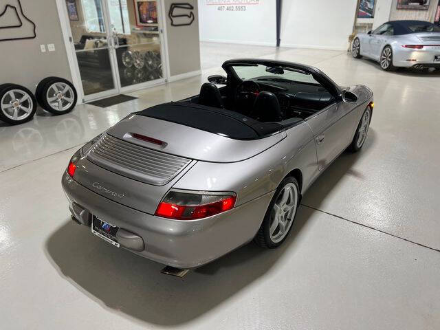 2002 Porsche 911 Carrera 4