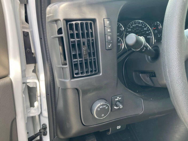2026 Chevrolet Express 3500