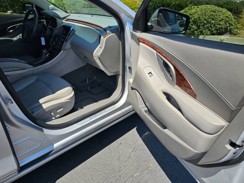 2012 Buick LaCrosse Premium 1