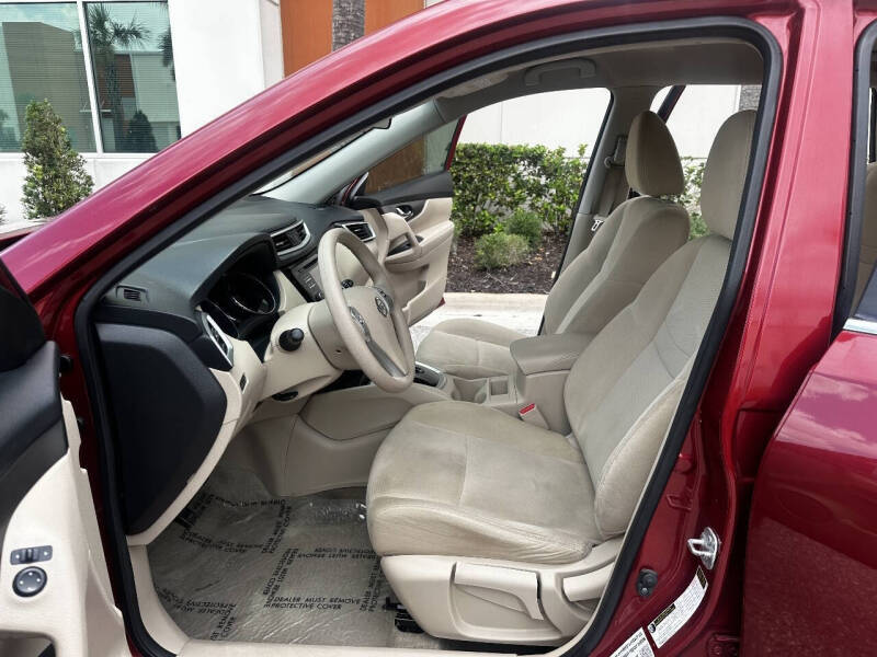 2015 Nissan Rogue SV