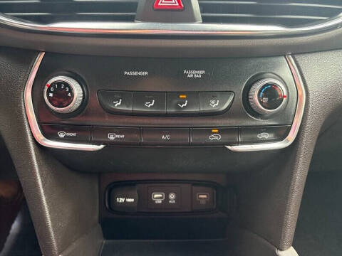 2019 Hyundai Santa Fe SE 2.4L