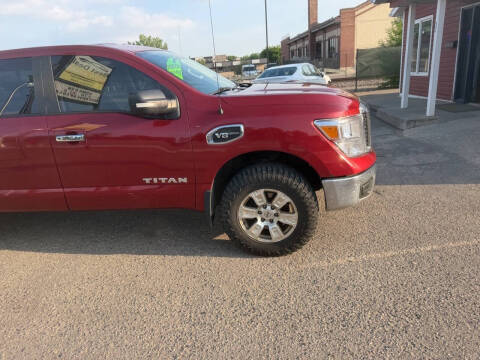 2017 Nissan Titan SV