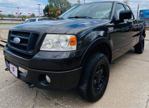 2006 Ford F-150 for sale at MIDWEST MOTORSPORTS in Rock Island IL