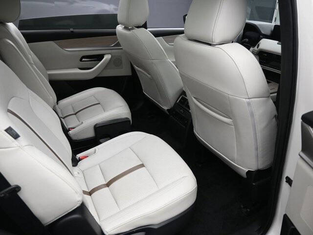 2024 Mazda CX-90 Plug-in Hybrid Premium Plus
