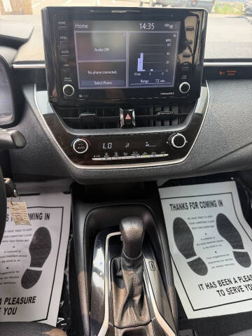 2022 Toyota Corolla LE