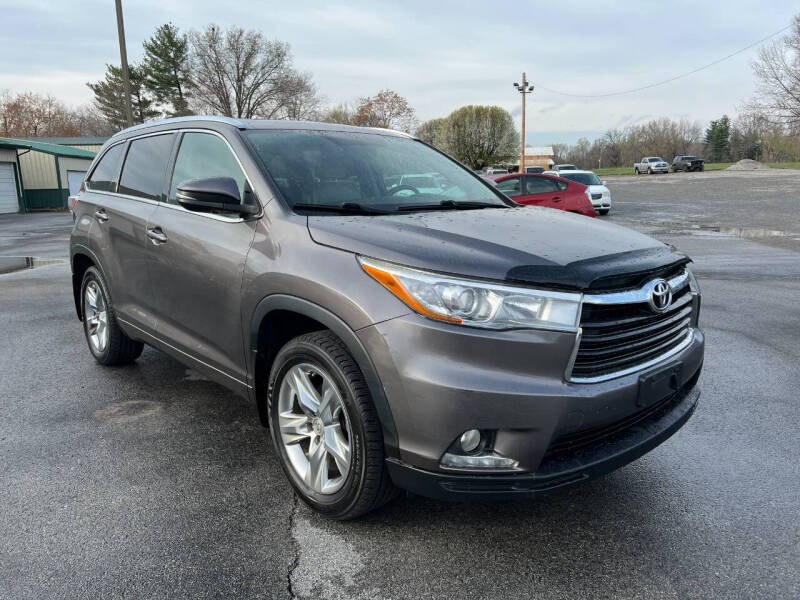 2015 Toyota Highlander for sale at Ridgeways Auto Sales in West Frankfort IL