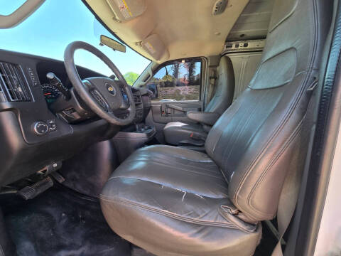 2016 Chevrolet Express 2500