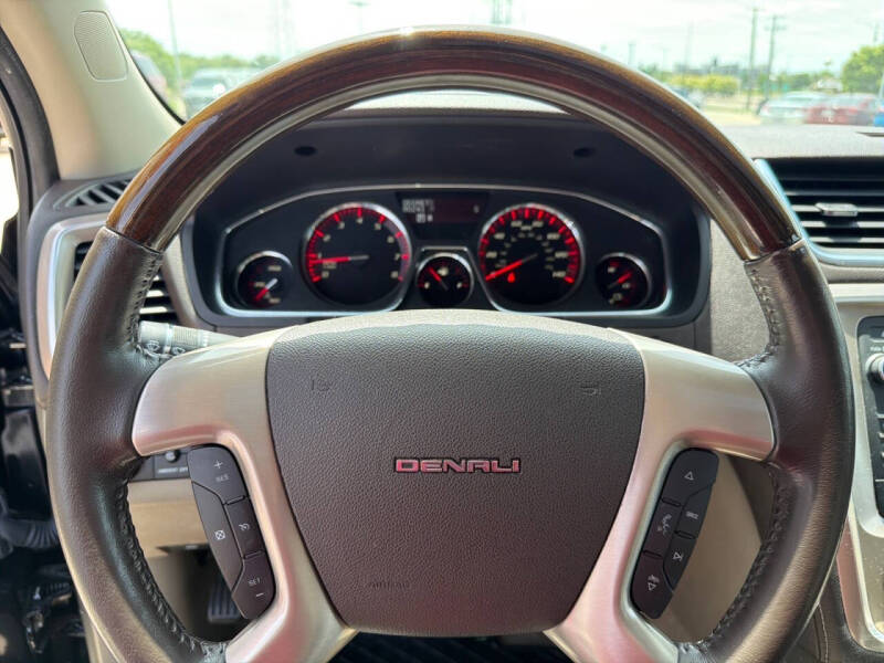 2013 GMC Acadia Denali